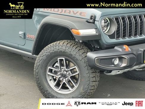New 2026 Jeep Gladiator Mojave AWD/4WD image 3