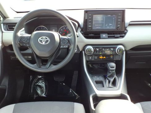 Used 2019 Toyota RAV4 XLE w/ Convenience Package image 13
