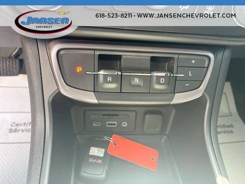 Used 2023 GMC Terrain AT4 AWD/4WD image 15