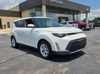 Used 2025 Kia Soul LX w/ LX Technology Package FWD video 1