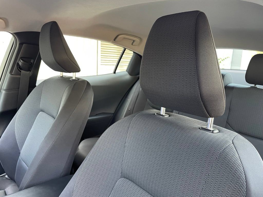 Used 2025 Toyota Prius LE FWD image 23