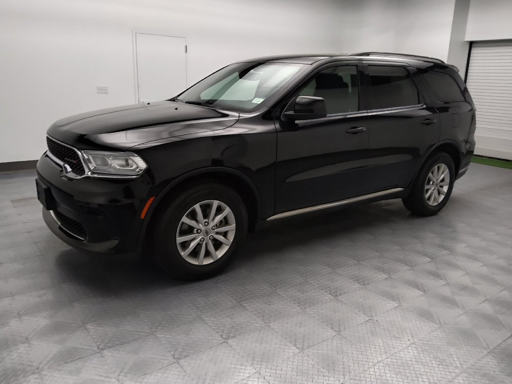 Used 2023 Dodge Durango SXT RWD image 2