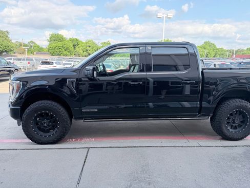 Used 2021 Ford F150 Lariat w/ Equipment Group 502A High AWD/4WD image 4