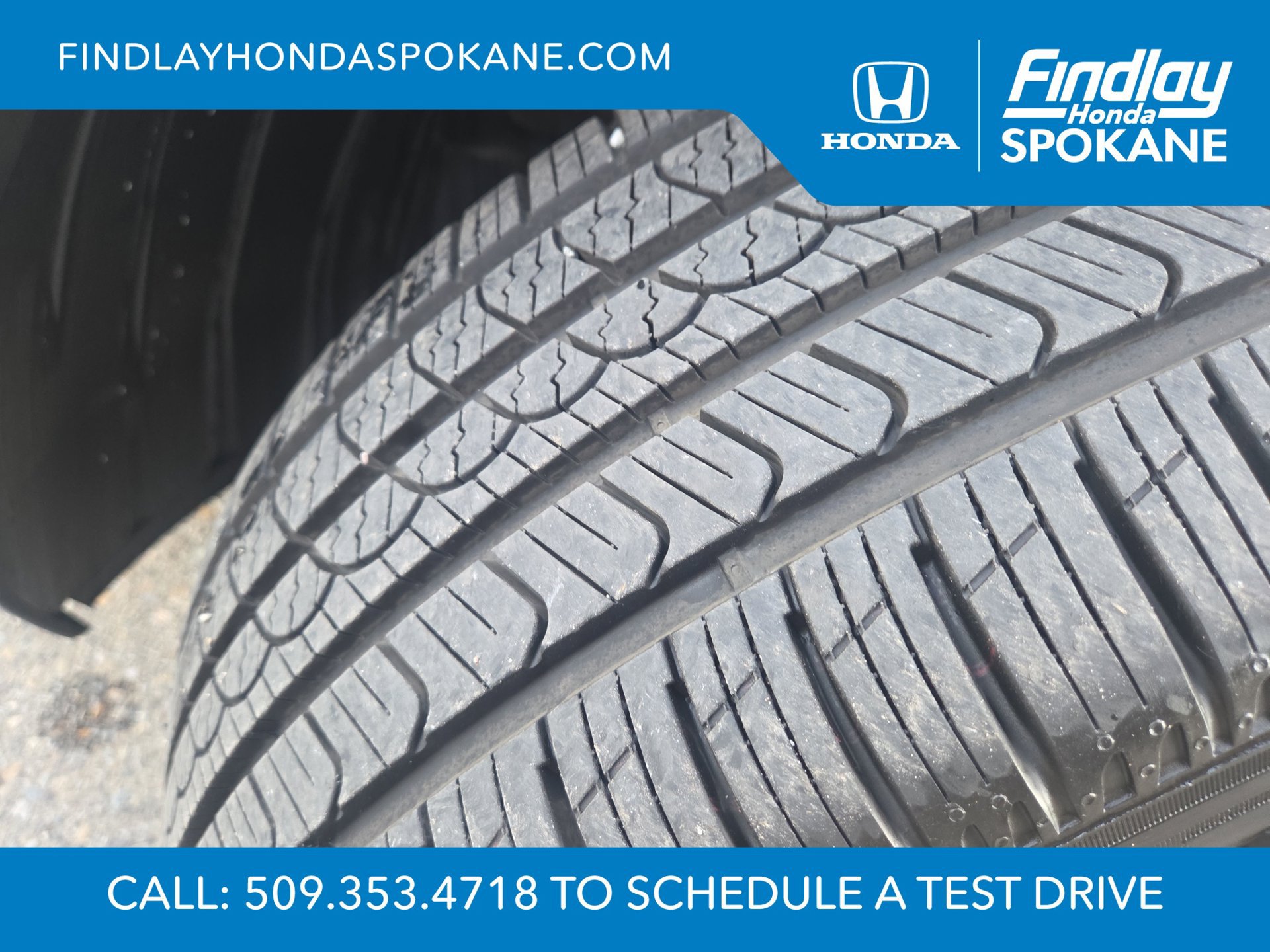 Used 2019 Honda CR-V Touring image 12