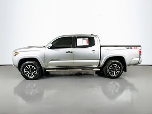Used 2023 Toyota Tacoma TRD Sport w/ Technology Package AWD/4WD image 5