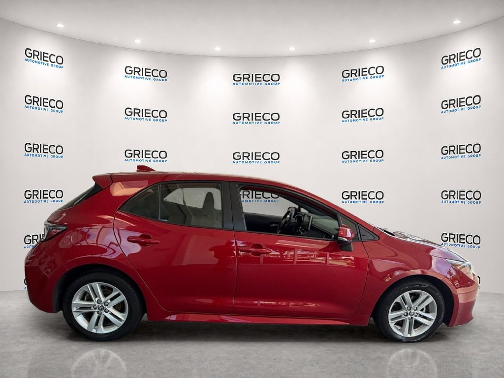Used 2021 Toyota Corolla SE FWD image 8