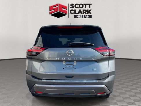 Used 2023 Nissan Rogue SL w/ SL Premium Package FWD image 5