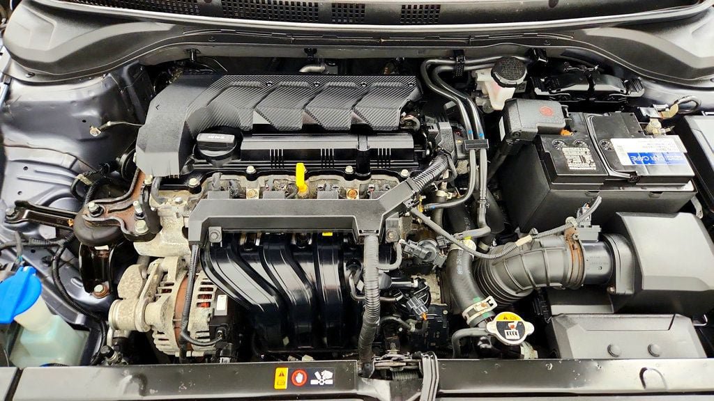 Used 2020 Hyundai Accent SE FWD image 25