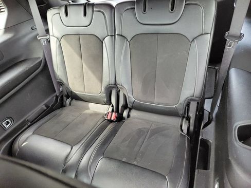 Used 2023 Jeep Grand Cherokee L Laredo AWD/4WD image 13