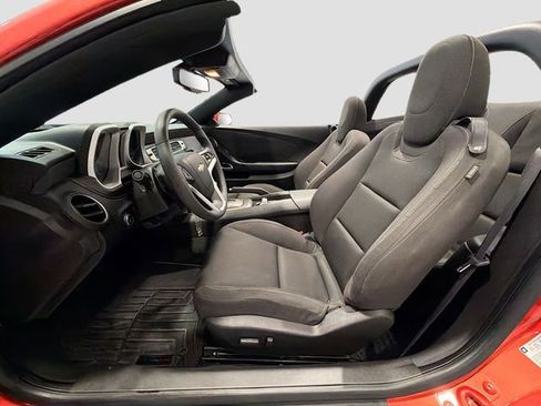 Certified 2012 Chevrolet Camaro LT RWD image 17