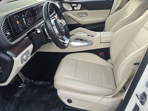 Used 2023 Mercedes-Benz GLS 450 4MATIC w/ AMG Line Exterior image 10