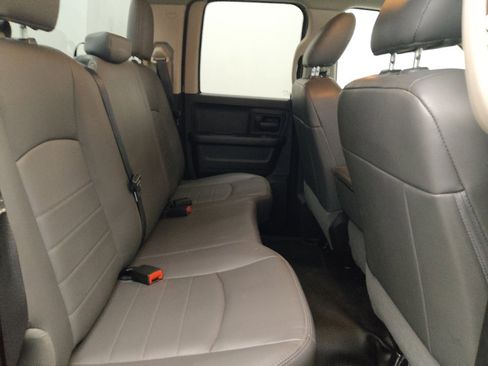 Used 2018 RAM 1500 Tradesman RWD image 19