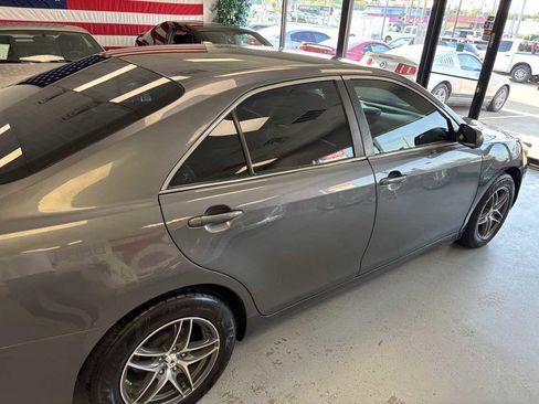 Used 2008 Toyota Camry LE image 12