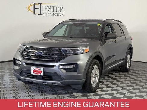 Used 2022 Ford Explorer XLT w/ Equipment Group 202A RWD image 4