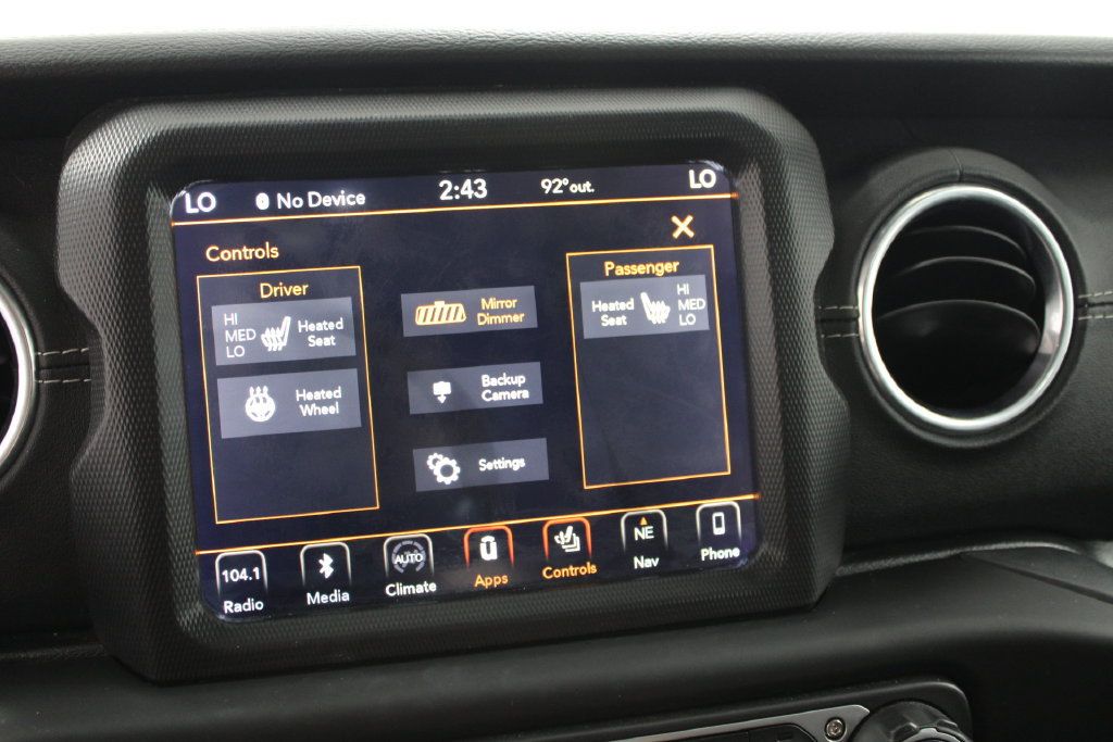 Used 2018 Jeep Wrangler Unlimited Sahara AWD/4WD image 55