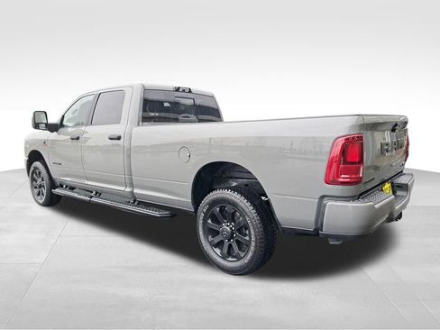 New 2026 RAM 2500 Big Horn AWD/4WD image 3