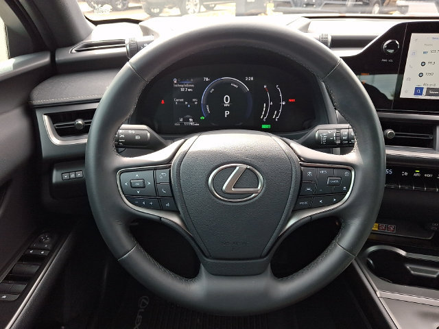 Used 2025 Lexus UX 300h FWD w/ Accessory Package (Z2) image 20
