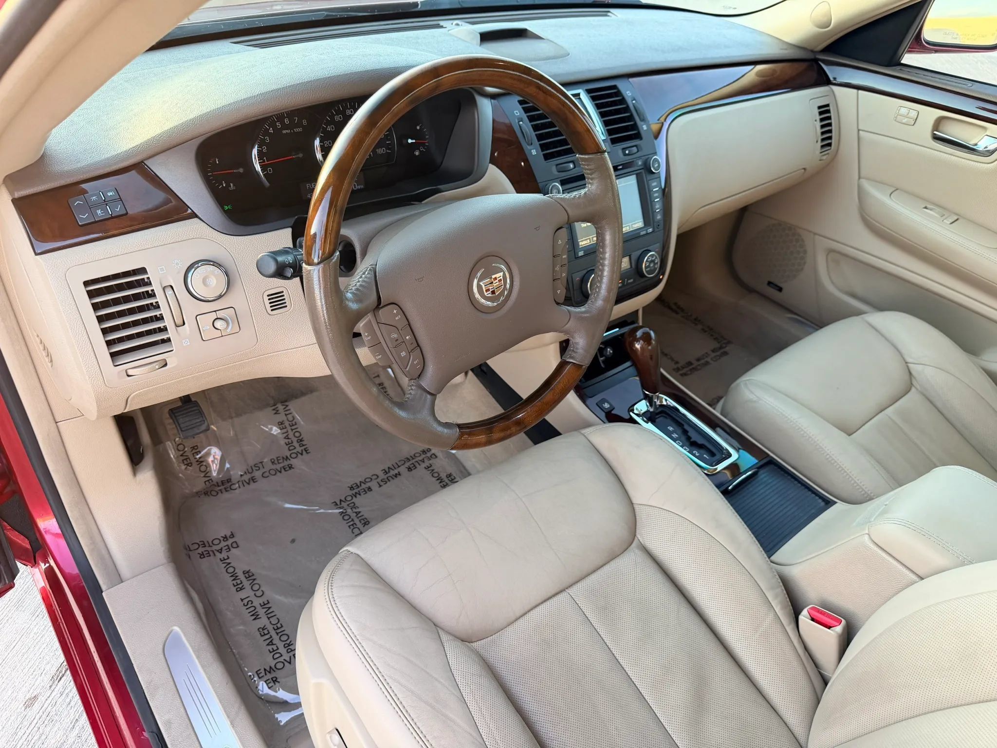 Used 2006 Cadillac DTS FWD image 10