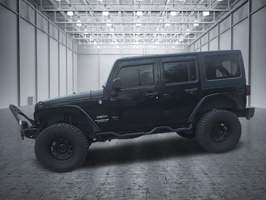 Used 2013 Jeep Wrangler Unlimited Sport AWD/4WD image 3