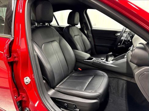Used 2022 Alfa Romeo Giulia Sprint RWD image 29