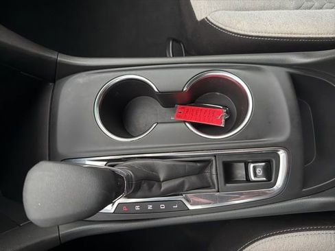 Used 2024 Chevrolet Equinox LS w/ LS Convenience Package image 14