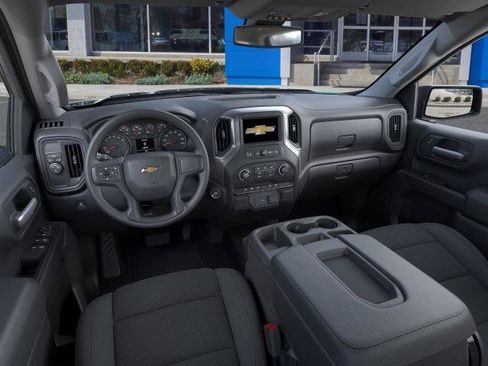 New 2026 Chevrolet Silverado 1500 Custom RWD image 15