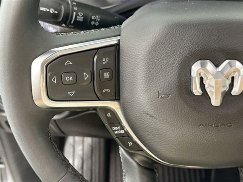 Used 2025 RAM 1500 Laramie AWD/4WD image 22