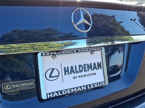 Used 2014 Mercedes-Benz E 350 4MATIC Sedan image 33