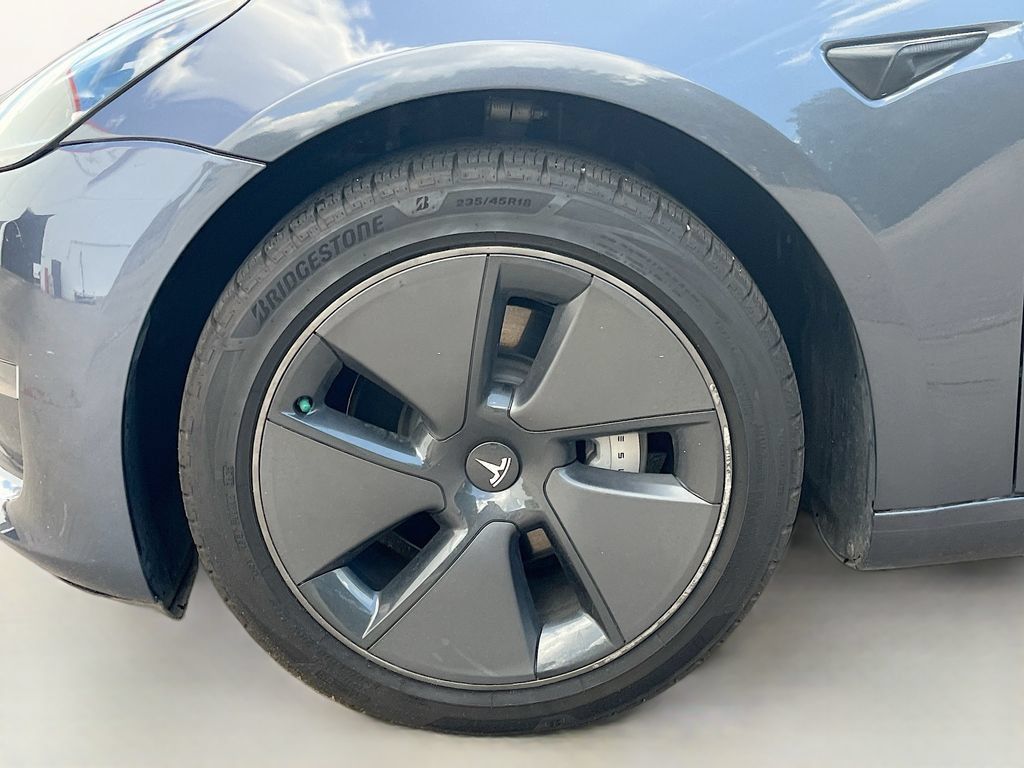 Used 2023 Tesla Model 3 Standard Range RWD image 30