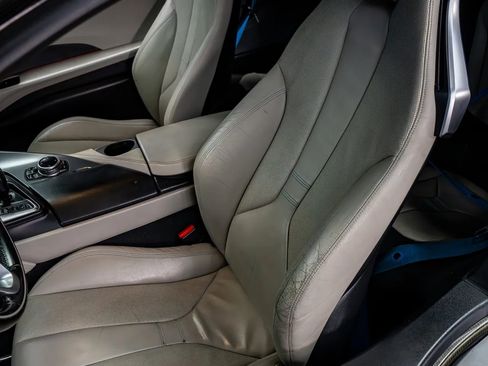 Used 2014 BMW i8 AWD/4WD image 8
