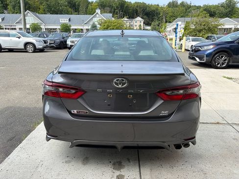 Used 2021 Toyota Camry SE w/ Cold Weather Package AWD/4WD image 9
