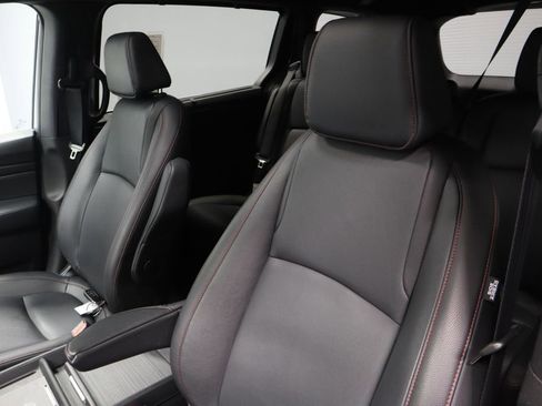 Used 2025 Honda Odyssey Sport-L image 26