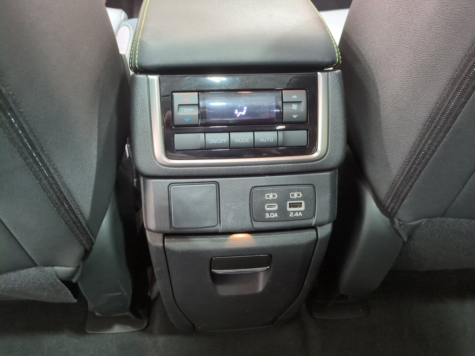Used 2024 Subaru Ascent Onyx Edition AWD/4WD image 15