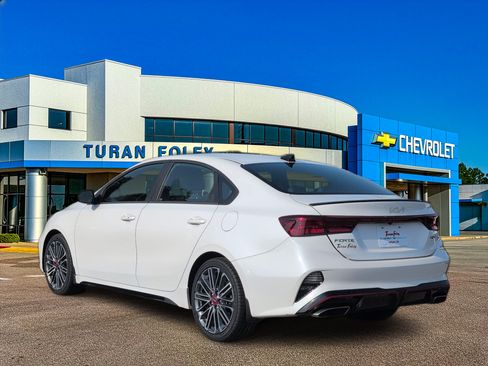 Used 2024 Kia Forte GT FWD image 3