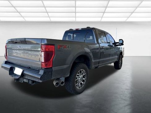 Used 2020 Ford F250 Lariat w/ Lariat Ultimate Package AWD/4WD image 2