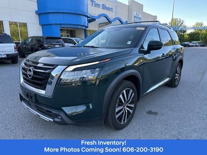 Used 2023 Nissan Pathfinder Platinum w/ Cargo Package