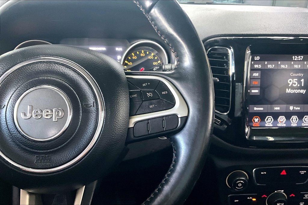 Used 2019 Jeep Compass Limited AWD/4WD image 11
