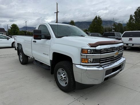 Used 2017 Chevrolet Silverado 2500 W/T w/ WT Convenience Package AWD/4WD image 1