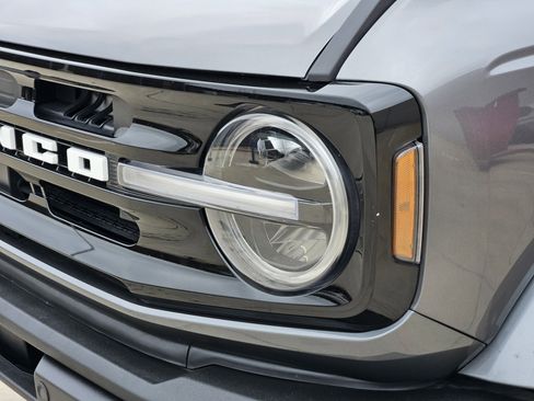Used 2024 Ford Bronco Outer Banks image 7