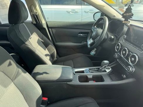 Used 2022 Nissan Sentra SV w/ All-Weather Package FWD image 10