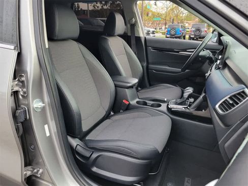 Used 2023 Kia Seltos S image 17