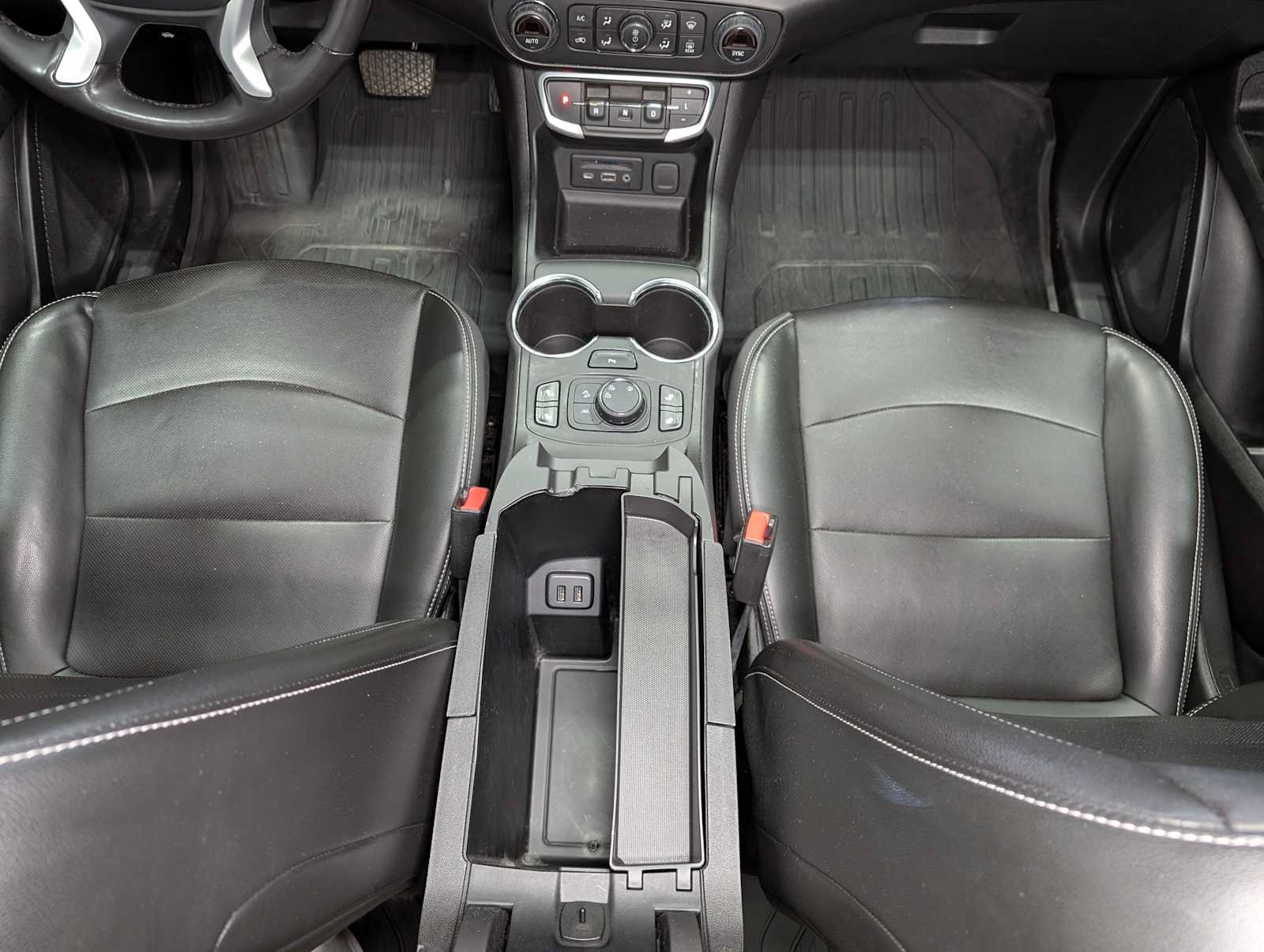 Used 2022 GMC Terrain SLT w/ Tech Package AWD/4WD image 20
