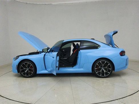 Used 2024 BMW M2 w/ Lighting Package image 73