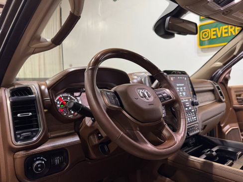Used 2020 RAM 2500 Limited AWD/4WD image 10