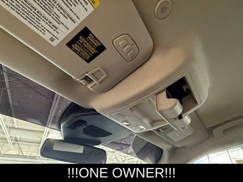 Used 2020 Ford Escape Titanium image 28