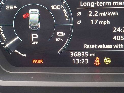 Used 2022 Audi Q4 e-tron Premium Plus image 13