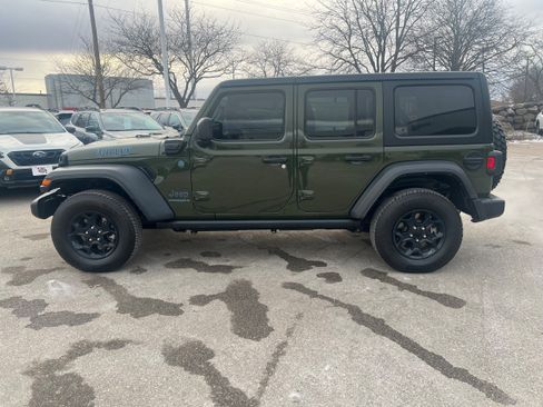 Used 2023 Jeep Wrangler Unlimited w/ Cold Weather Group image 4