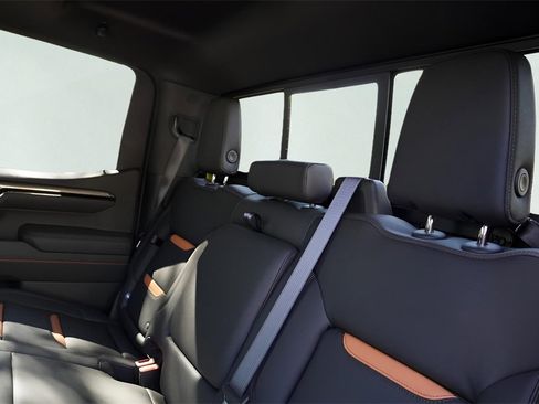 New 2026 GMC Sierra 1500 AT4 w/ AT4 Premium Package image 33