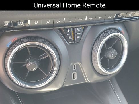 Used 2024 Chevrolet Blazer LT w/ Convenience Package image 18