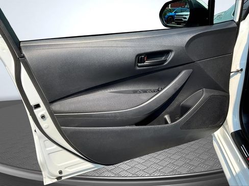 Used 2023 Toyota Corolla LE FWD image 22